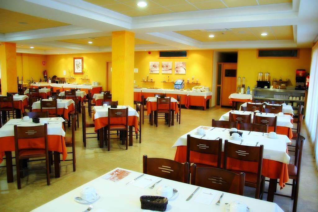 Hotel Salat Resort Les Borges Blanques Exterior foto