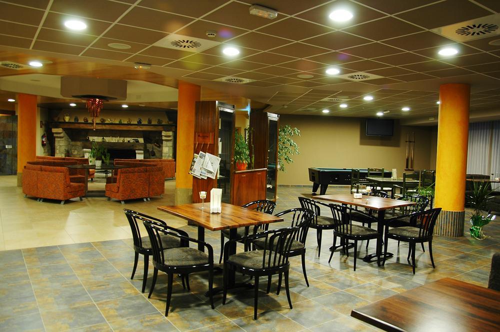 Hotel Salat Resort Les Borges Blanques Exterior foto