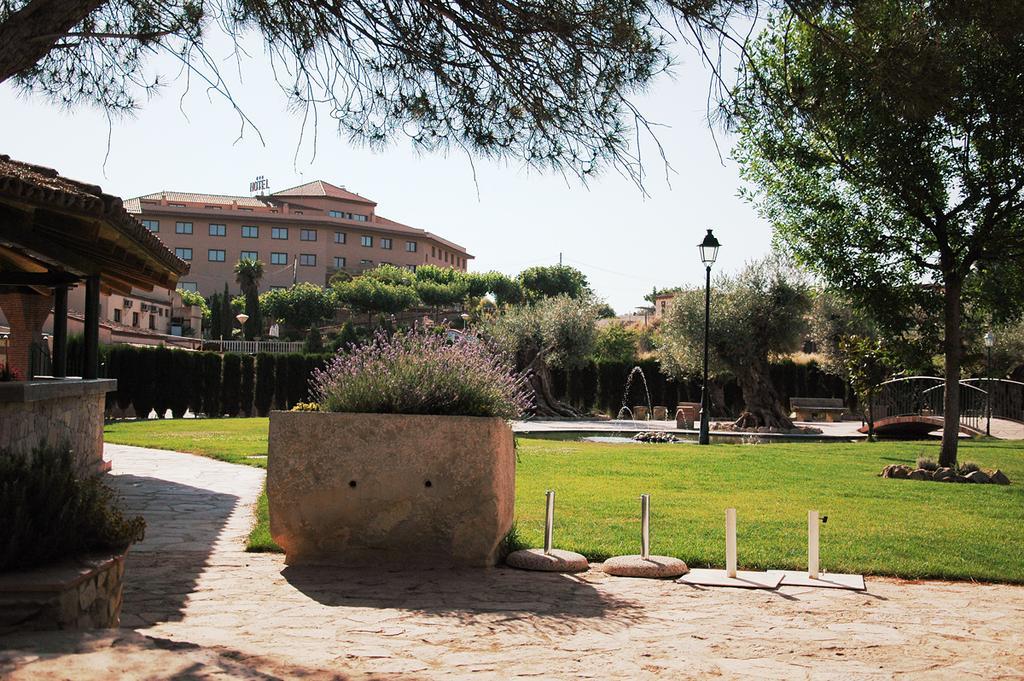 Hotel Salat Resort Les Borges Blanques Exterior foto